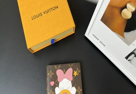 LV Driver Card Holder
