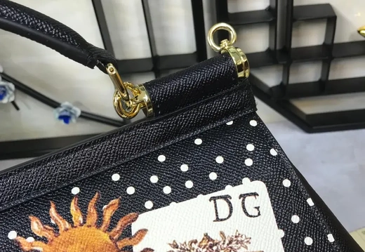 DG