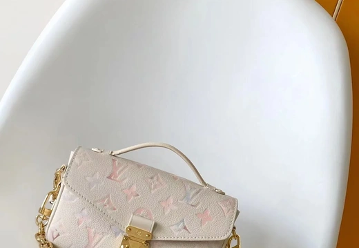LV 2025 Sept