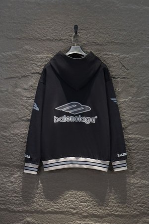 Clothes 202609